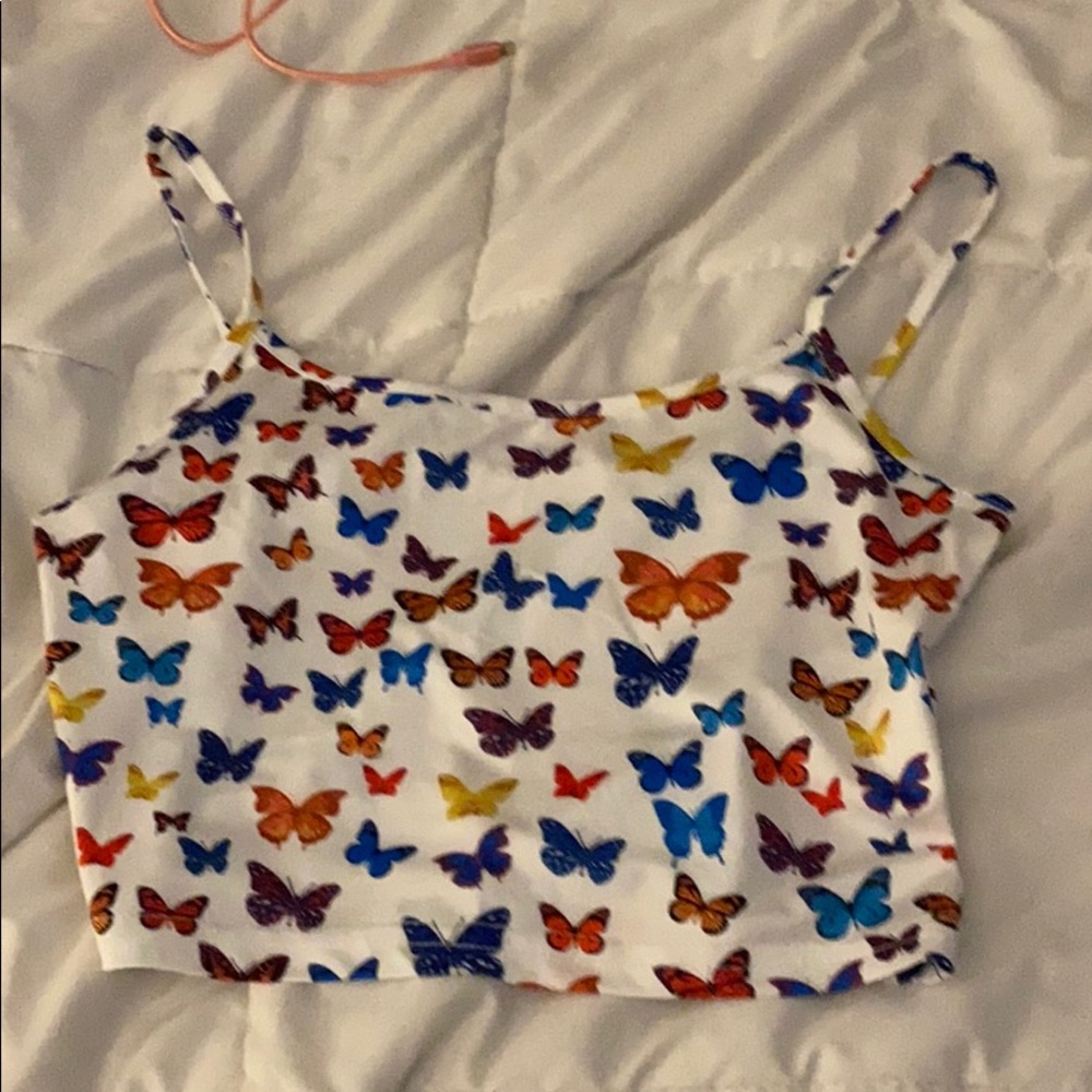 Butterfly tank